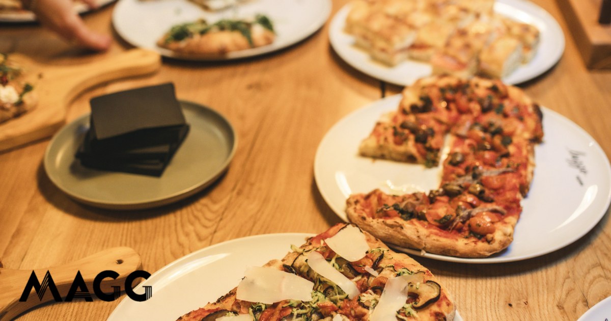 Na nova ementa da Luzzo, as pizzas são feitas com uma massa mais ...