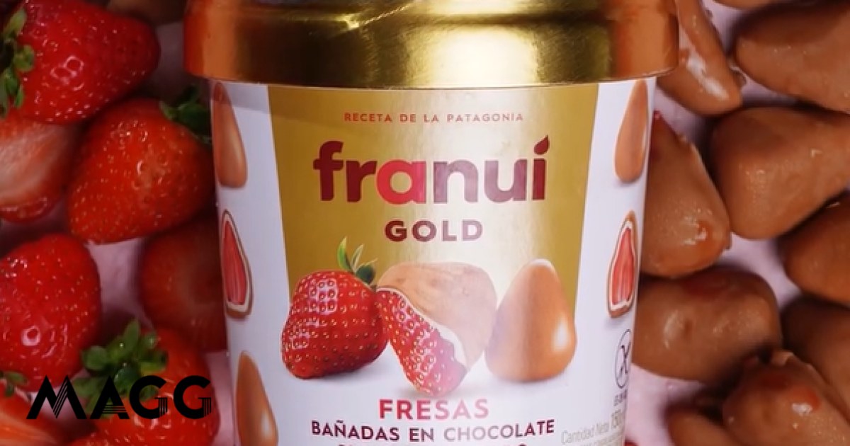 Morangos com cobertura de chocolate dupla. O novo sabor delicioso da ...